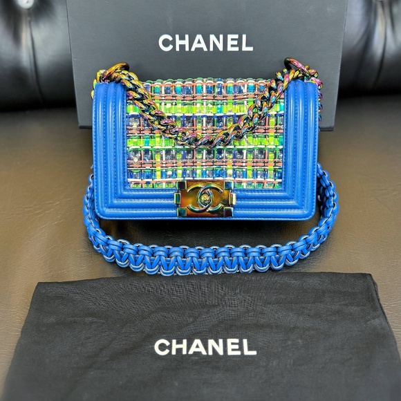 Chanel Old Small Boy Flap Bag Blue Rainbow Woven PVC with Lambskin Multicolor Gr - Picture 2 of 16